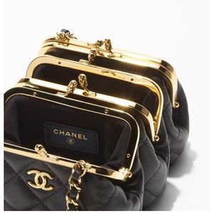 Clutch Chanel with chain